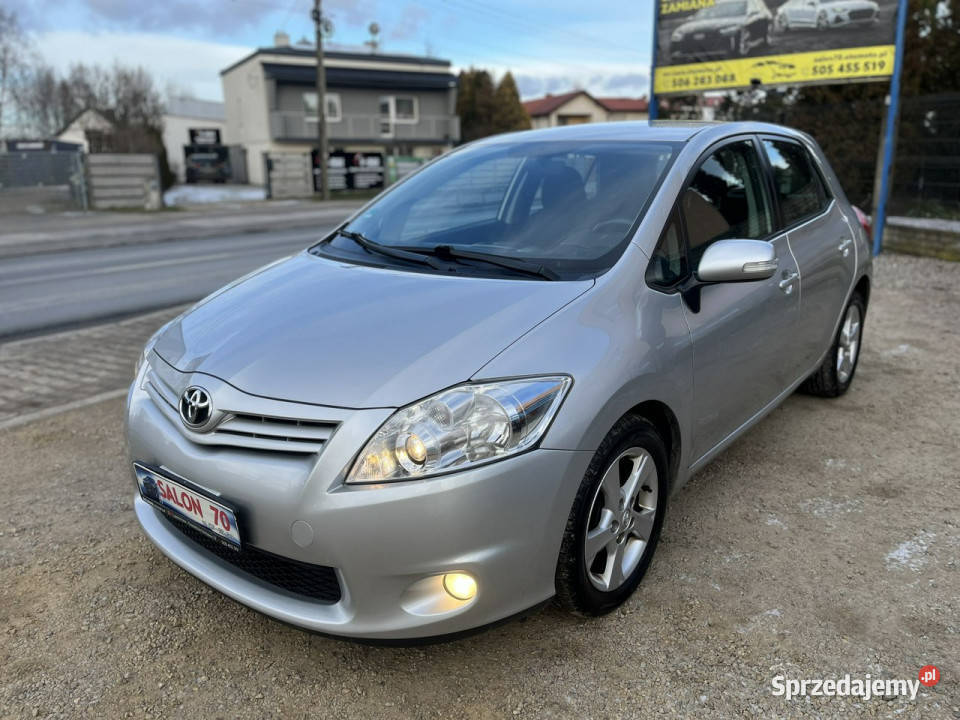 Toyota Auris 16 1wł SERWIS ASO Climatronic śląskie Częstochowa