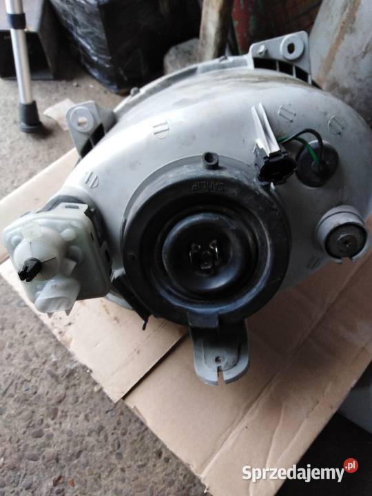 REFLEKTOR LAMPA PRZEDNIA PRAWA DAEWOO MATIZ lampy przednie Jasło