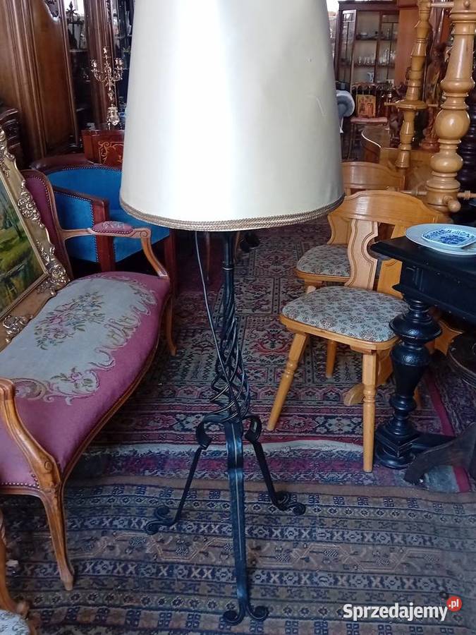 Lampa stojąca Tarnogród sprzedam