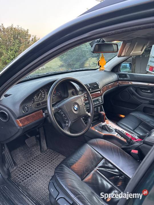 Sprzedamzamienię BMW e39 528i 2800cm3