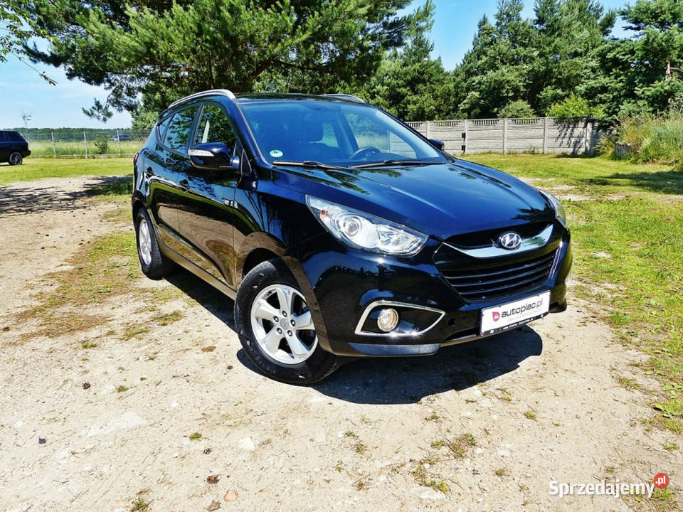 Hyundai ix35 20 CRDI 4x4ClimatronicPółSkóraPełna relingi dachowe ix35 Piła