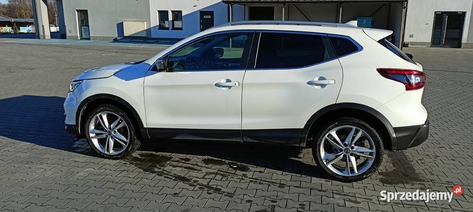 Nissan Qashqai 15 dCi automat panorama 140000km Wieliczka