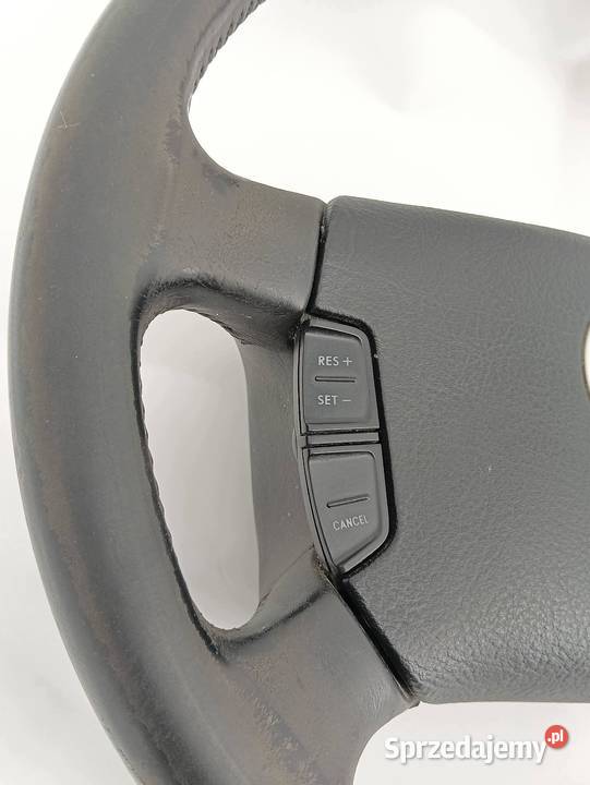 KIEROWNICA MULTIFUNKCJA SKÓRZANA PASSAT B5 BORA Kierownice
