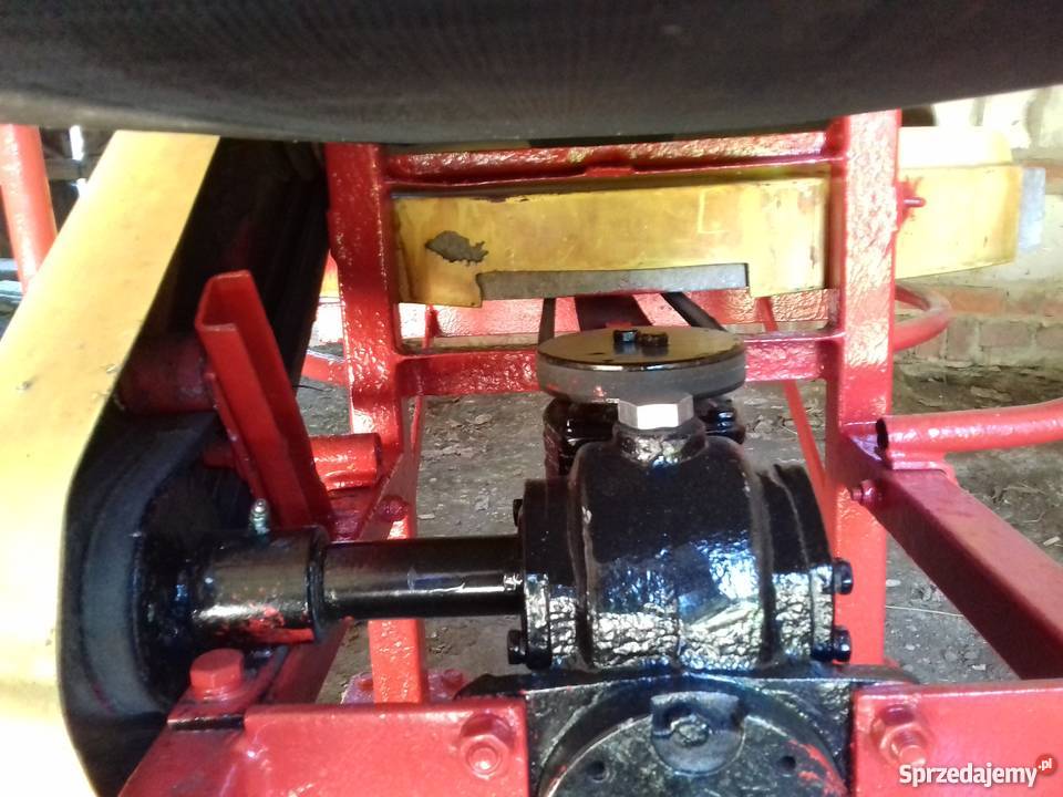 Rozsiewacz Motyl 600l Ostrów