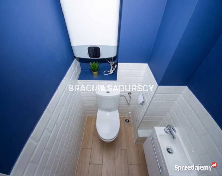 sprzedaży mieszkania Kraków 584m2 5 pokoi 58.4m2