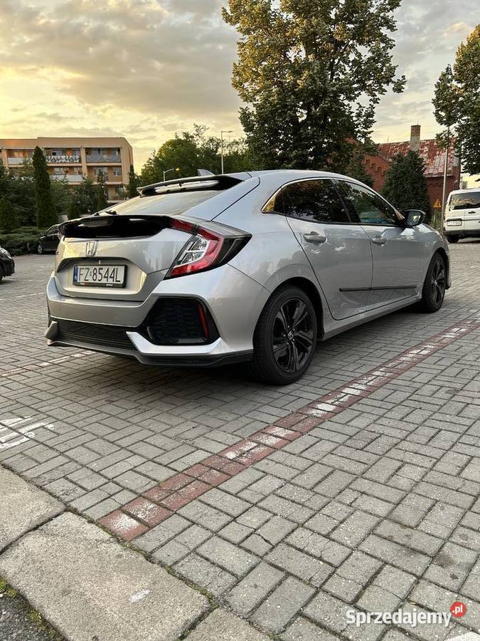 Honda Civic 10T elegance 2018 r drugi właściciel manualna Civic Zielona Góra