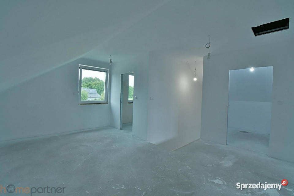 Dom wolnostojący Komorówko 160m2