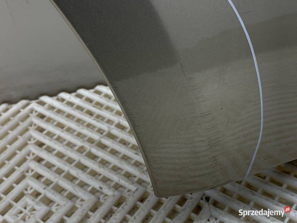 BŁOTNIK PRAWY PRZÓD AUDI A8 D4 SedanLimuzyna osobowe