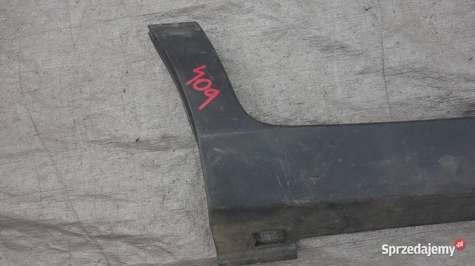 FORD ECOSPORT 17 PRAWY PRÓG LISTWA PROGOWA PRAWA Ruda Śląska