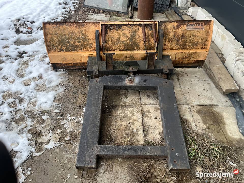 Plug do śniegu SNUTEC skrętny do wózka ładowark Wierzbna