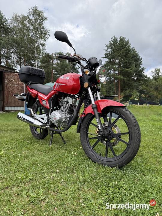 Motor Benzer 125 przebieg 2600 naked Bliżyn