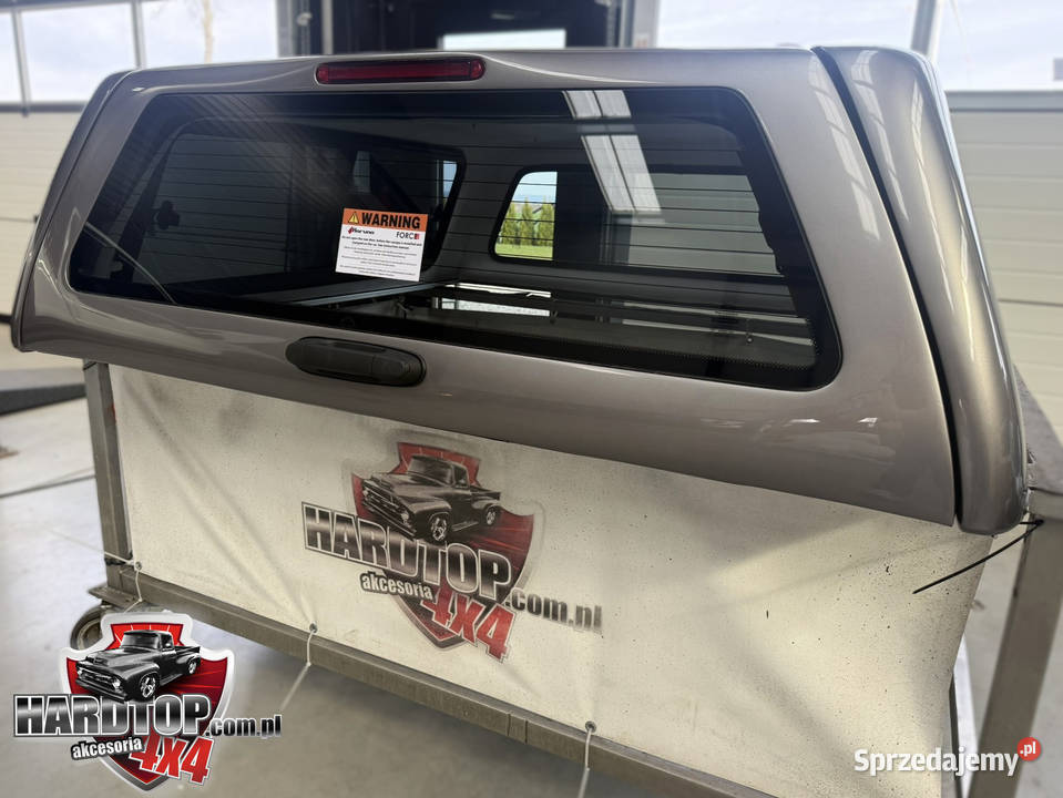 Zabudowa paki Hardtop Szyby Przesuwne Nissan osobowe Karoseria Pasłęk sprzedam