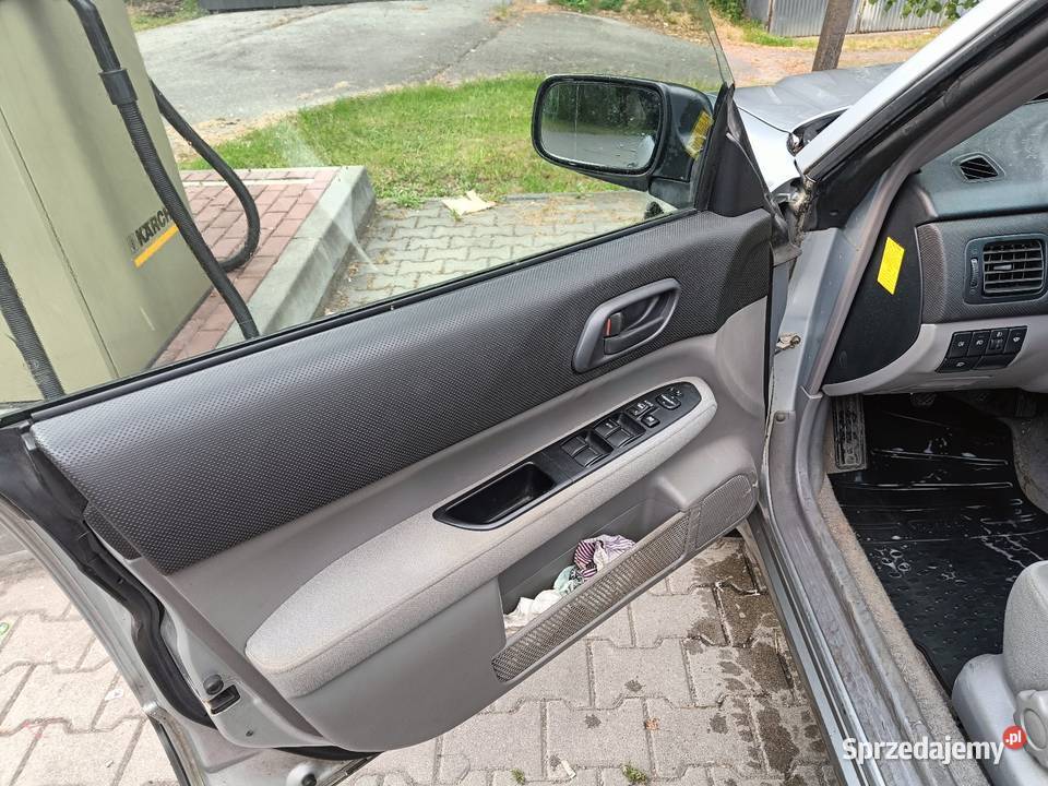 Subaru Forester 20 Benzyna 4x4 20032004 215 Dębica