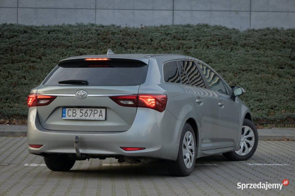 Toyota Avensis kombi benzyna LPG Faktura kujawsko-pomorskie Bydgoszcz