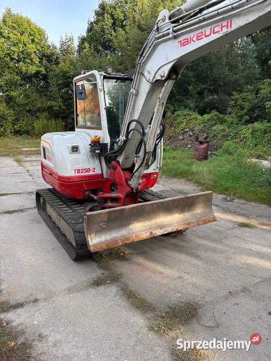 Koparka Takeuchi TB250 - 5 ton Koparka Takeuchi TB250 - 5 ton