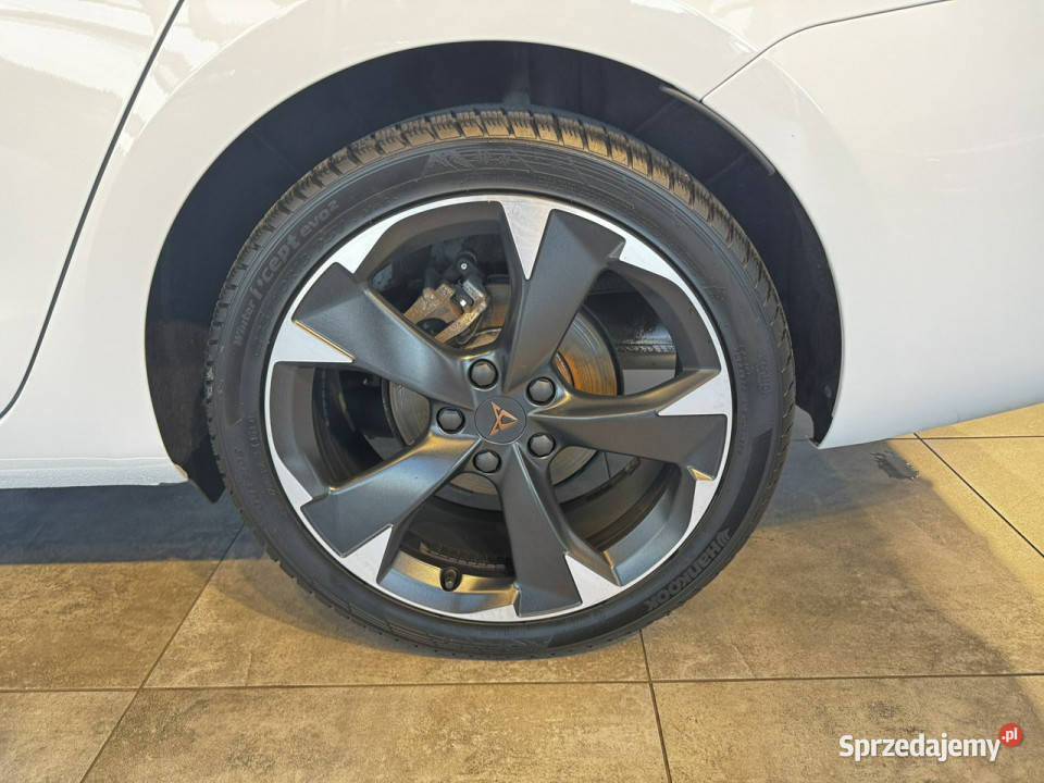 Cupra Leon Sportstourer 15 eTSI 150 DSG 2023 r małopolskie Myślenice