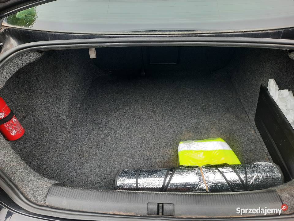 Sprzedam vw jetta elektrycznie ustawiane fotele świętokrzyskie Ostrowiec Świętokrzyski sprzedam