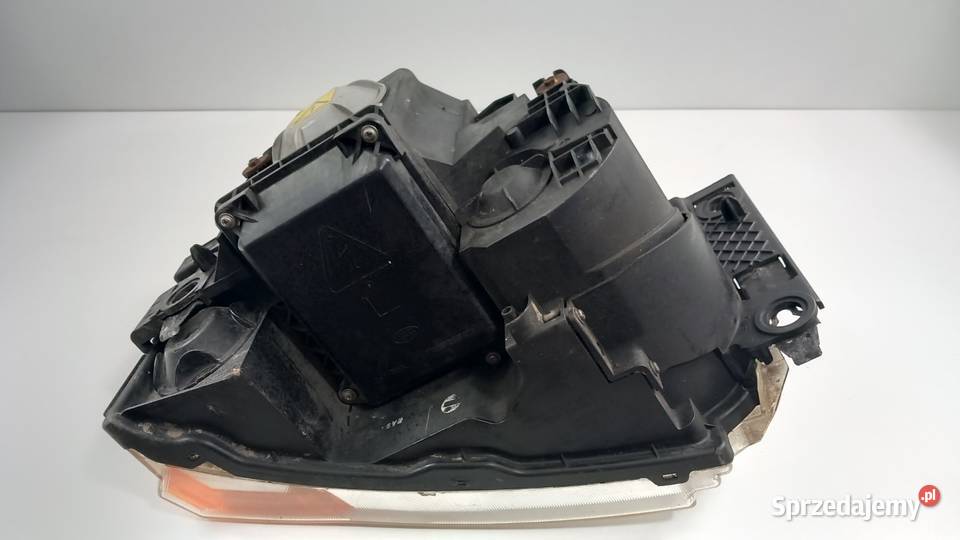 DISCOVERY III LAMPA PRZÓD LEWA EU SOCZEWKA XENON Zbierkowo
