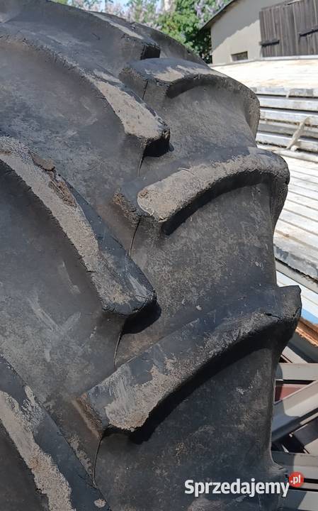 Para opony CONTINENTAL AC85 Radialne 52085 R 38 Kutno