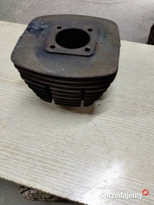 Cylinder żeliwny WSK WFM łódzkie Łubno