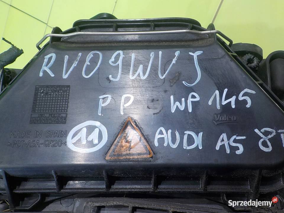 AUDI A5 8T 20 TFSI 09r COUPE 2D XENON lampa osobowe Suków