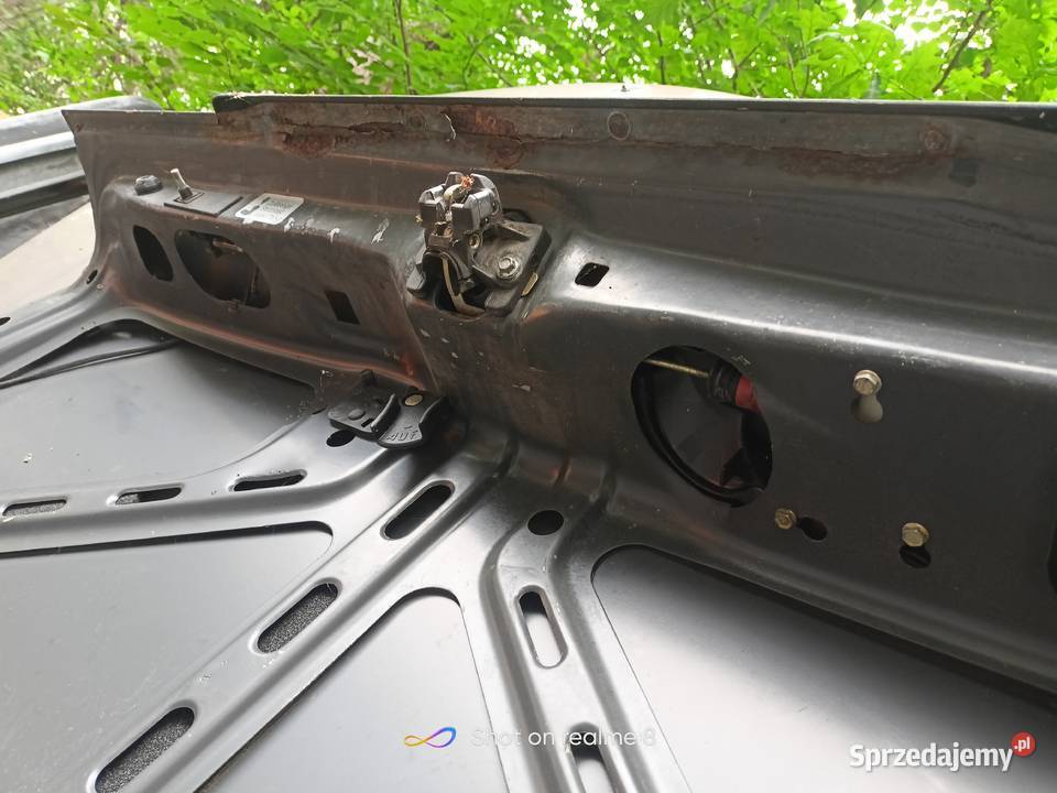 Mercedes 190 W201 tylna klapa szara osobowe Skarżysko-Kamienna
