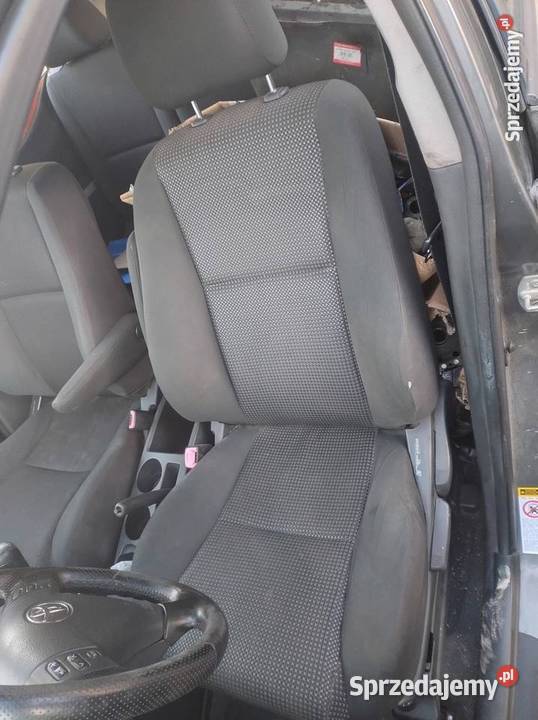 Fotele Na Toyota Corolla Verso II Wysyłka Elbląg