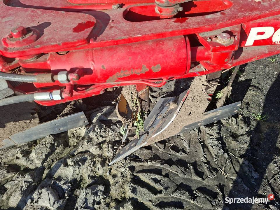 Pług Pottinger servo 3 plus 4 skibowy Nowe Faszcze sprzedam