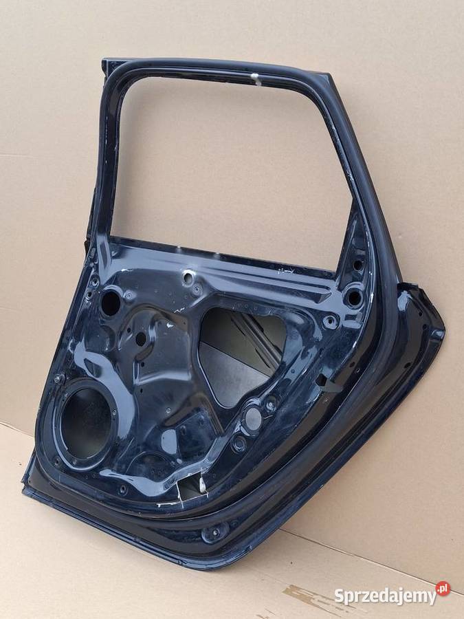 AUDI A6 C7 KOMBI AVANT DRZWI PRAWY TYŁ PRAWE osobowe Bieleń