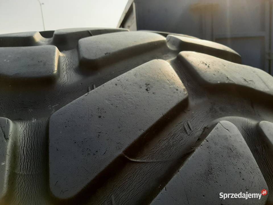 Opona używana przemysłowa 75065R25 GOODYEAR TL3A Zaścianki sprzedam