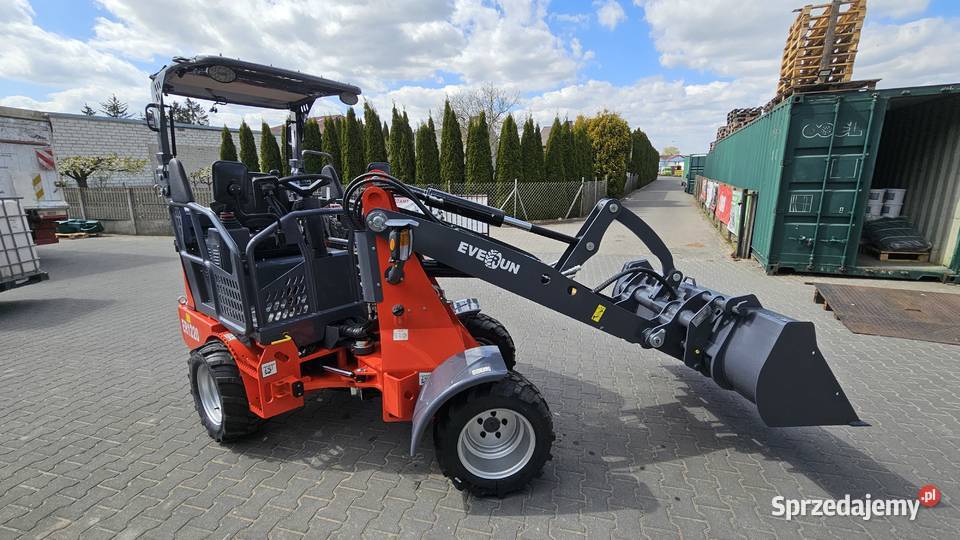 Ładowarka EVERUN ER 1220 Ładowarki rolnicze Szepietowo
