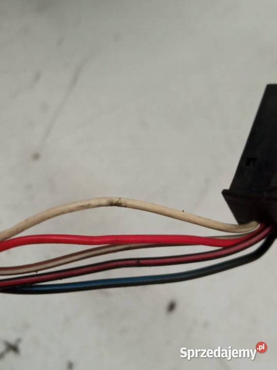 LUSTERKO LEWE 5PIN EUROPA E1010754 Audi A6 III