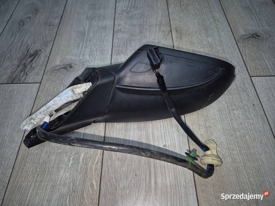 Lusterko prawe VW Golf 7 osobowe podkarpackie Kozłów