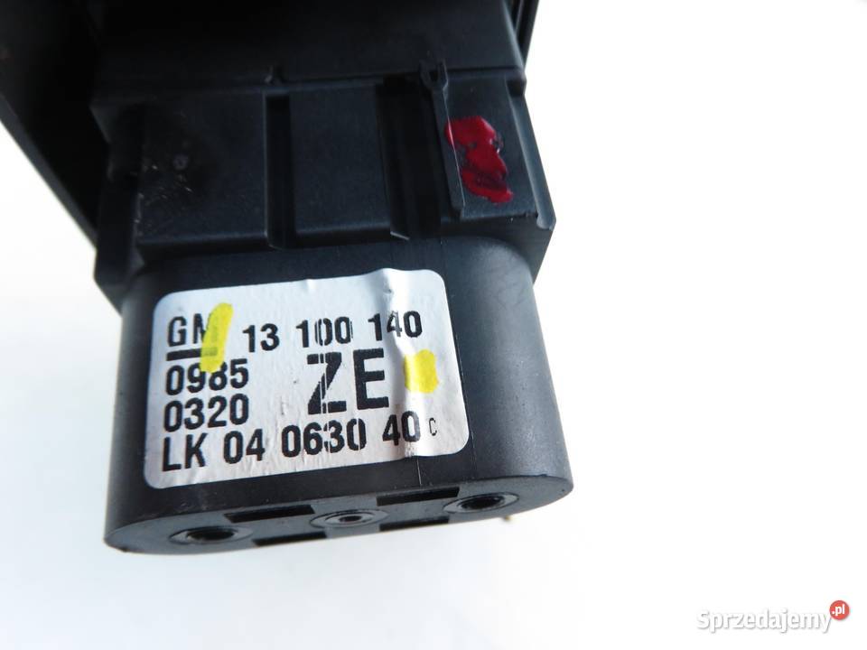 WŁĄCZNIK ŚWIATEŁ OPEL ASTRA III H 13100140ZE