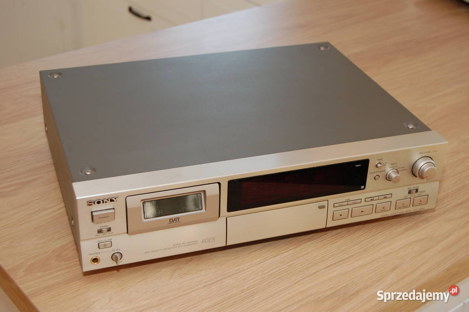 Sony DTC60ES magnetofon DAT szampan mazowieckie