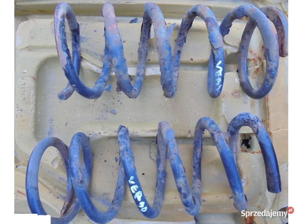 Toyota Avensis Verso sprężyna tylna tył Zawieszenie i układ kierowniczy łódzkie Łódź