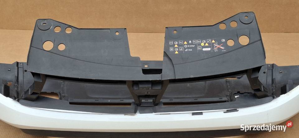 DACIA DUSTER II 2 ZDERZAK PRZÓD PRZEDNI Bieleń