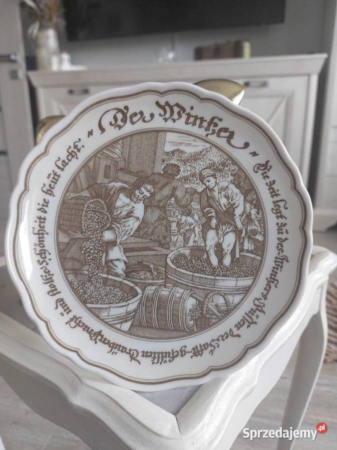 Dwa porcelanowe talerze ozdobne Wałbrzych