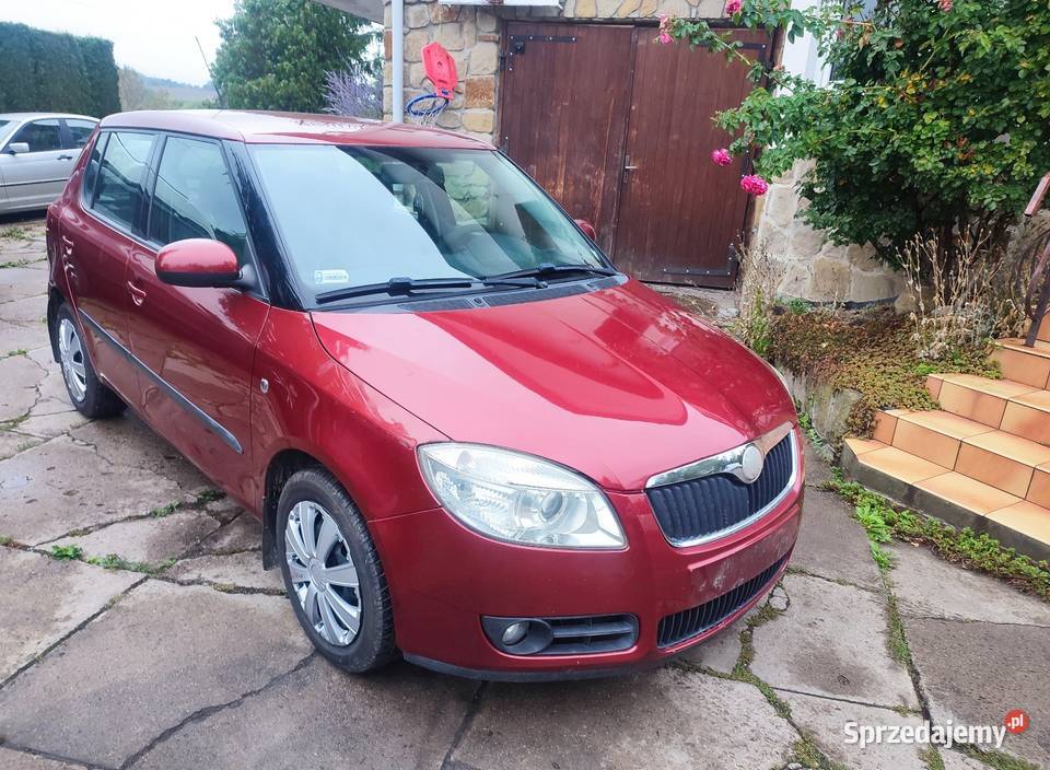 Ładna nie zgnita Skoda Fabia II 12 benzyna z Domaradz