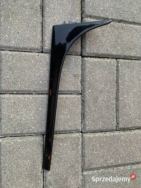 Spoilerlotka szyby bagażnika Lewa Golf 7