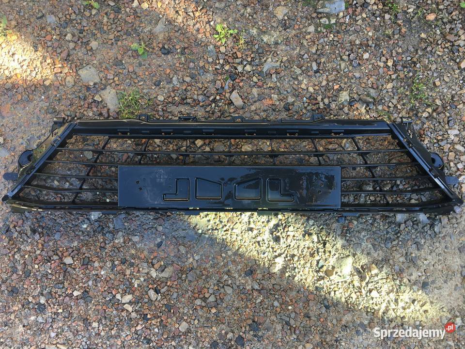 Atrapa grill zaślepka halogen instalacja PDC