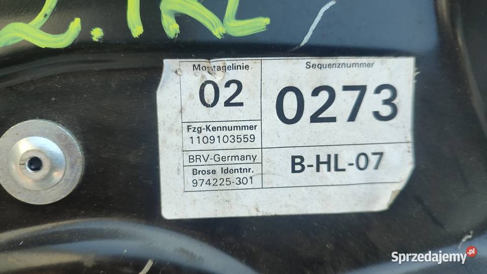 2VW PASSAT B7 KOMBI 1015 MECHANIZM PODNOŚNIK świętokrzyskie Włoszczowa