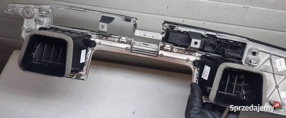 LISTWA DEKOR KONSOLI DREWNO AUDI A8 D4 4H1857212 osobowe dolnośląskie Mielęcin