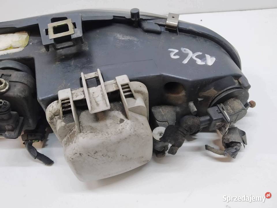 LAMPA PRZÓD PRAWA SOCZEWKA Fiat Marea
