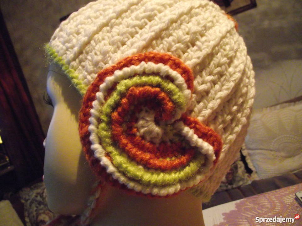 BIAŁA AUTORSKA CZAPUSIA PILOTKA FREEFORM CROCHET Piła