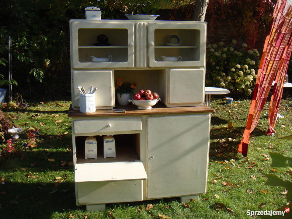 kredens z potencjałem Łódź