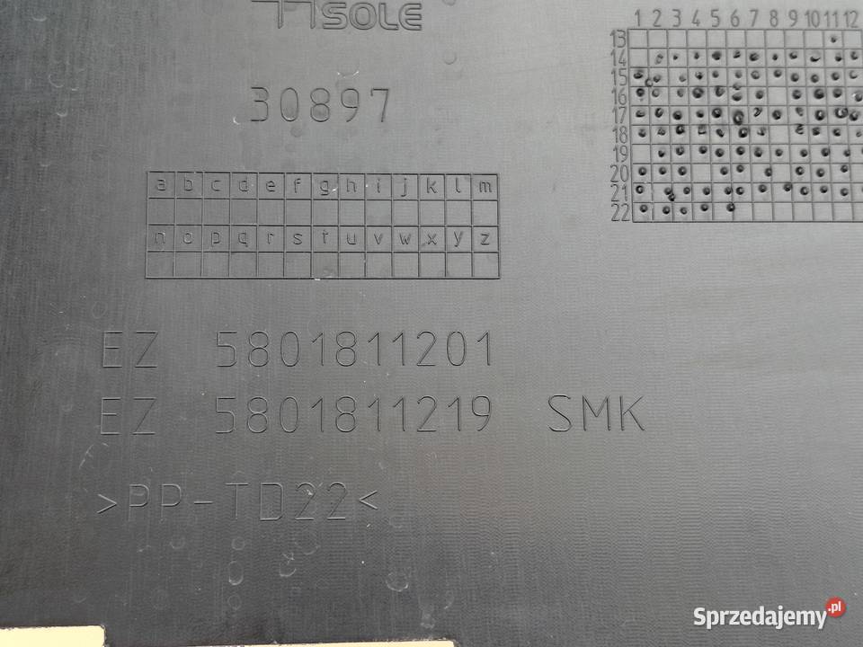 IVECO DAILY 14 LISTWA NAKŁADKA DRZWI PRZESUWNYCH Części samochodowe Bieleń