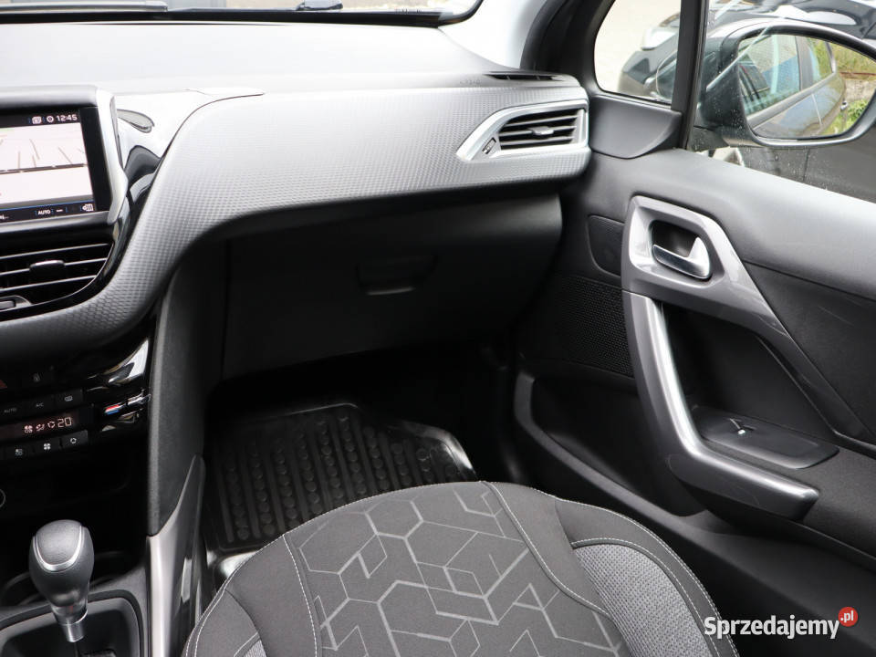 Peugeot 2008 12 PureTech Katowice