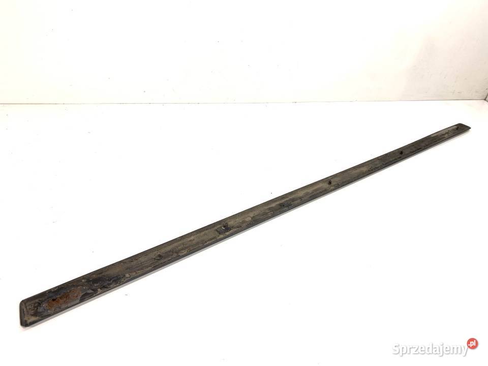 LISTWA DRZWI PRAWY PRZÓD AUDI A4 B7 Kombi 0408 Listwy i nakładki podkarpackie