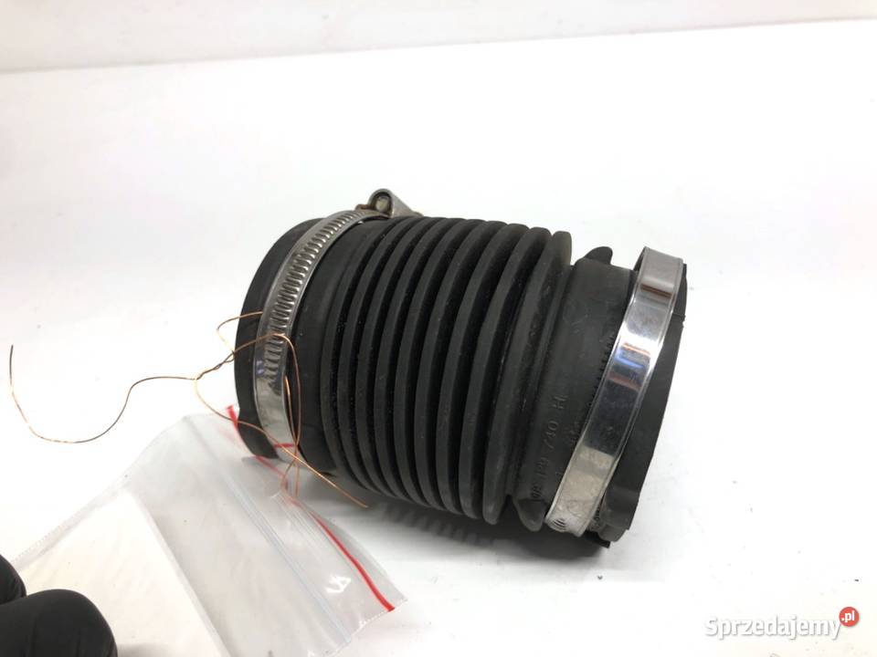 RURA POWIETRZA AUDI A6 C7 079129740H 40 605 1118 podkarpackie